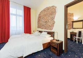 Отель Hotel Marczewski Бельско-Бяла Стандартный двухместный номер с 2 отдельными кроватями-15
